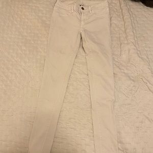 American eagle- super super stretch white jeans no rips- size 4 Long